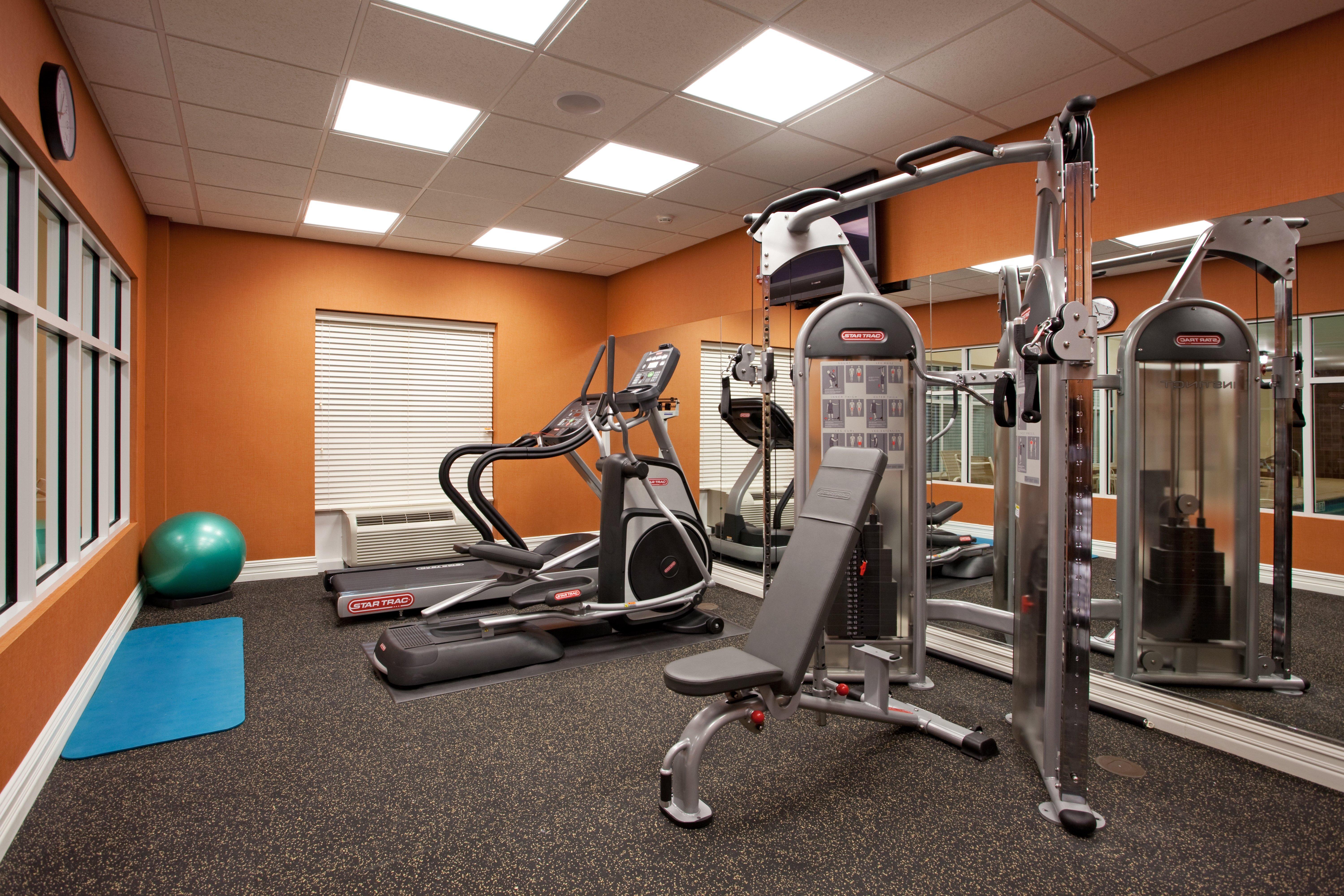 Holiday Inn Express And Suites Newberry By Ihg Facilities photo