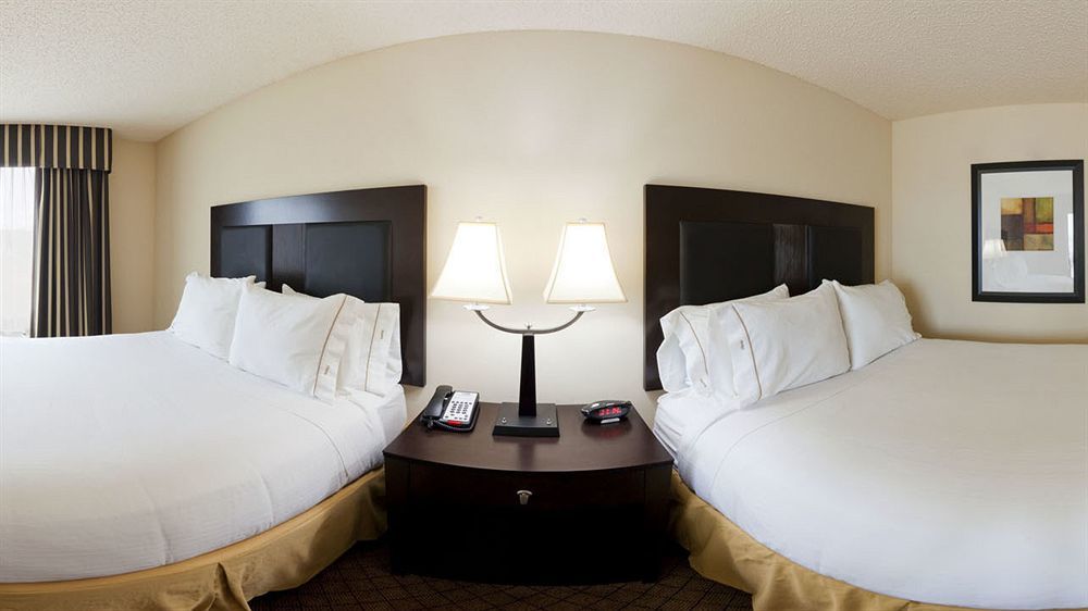 Holiday Inn Express And Suites Newberry By Ihg Exterior photo